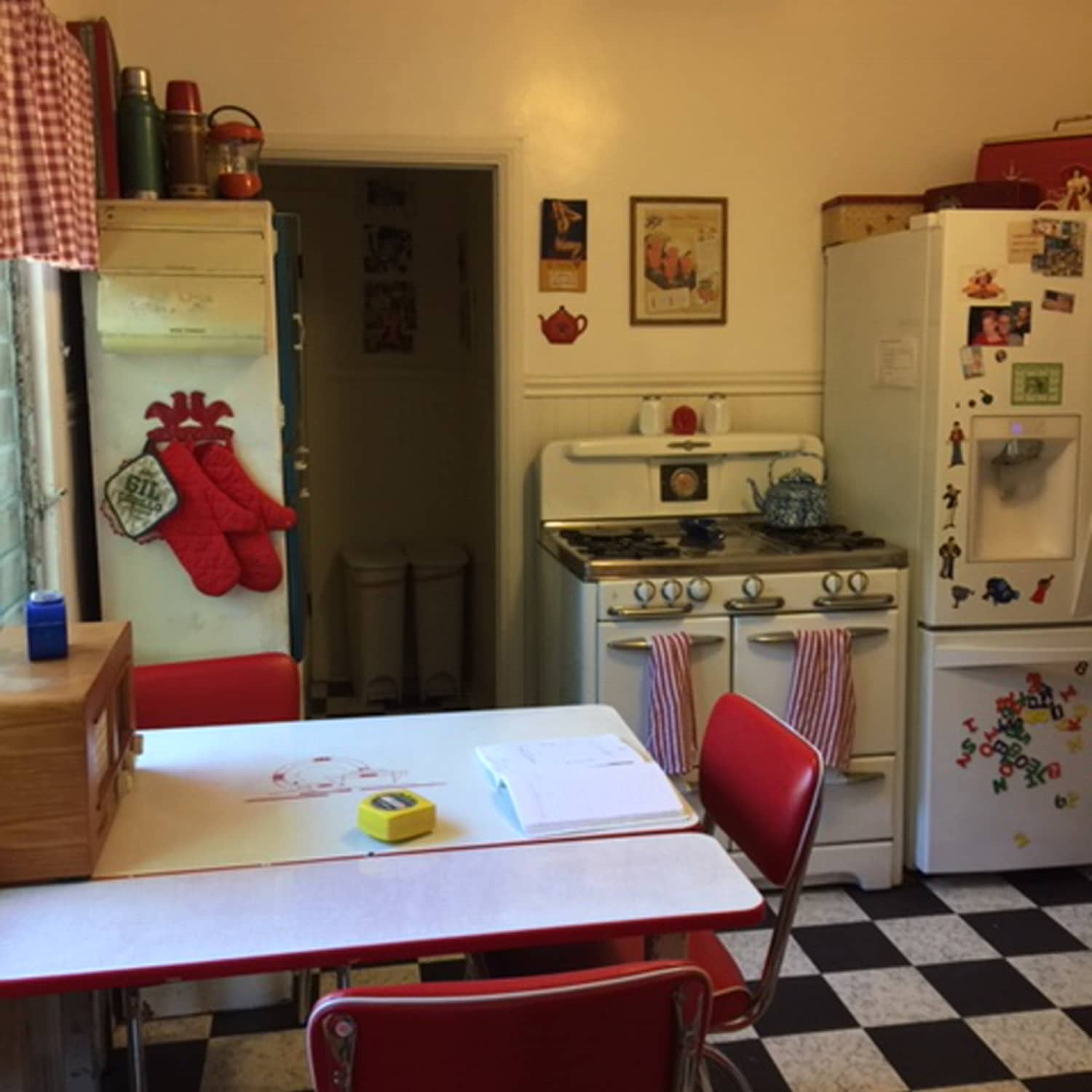 1940s kitchen clearance table